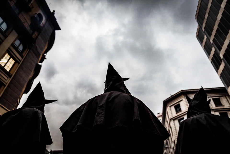 People — photograph by Asaf Amran